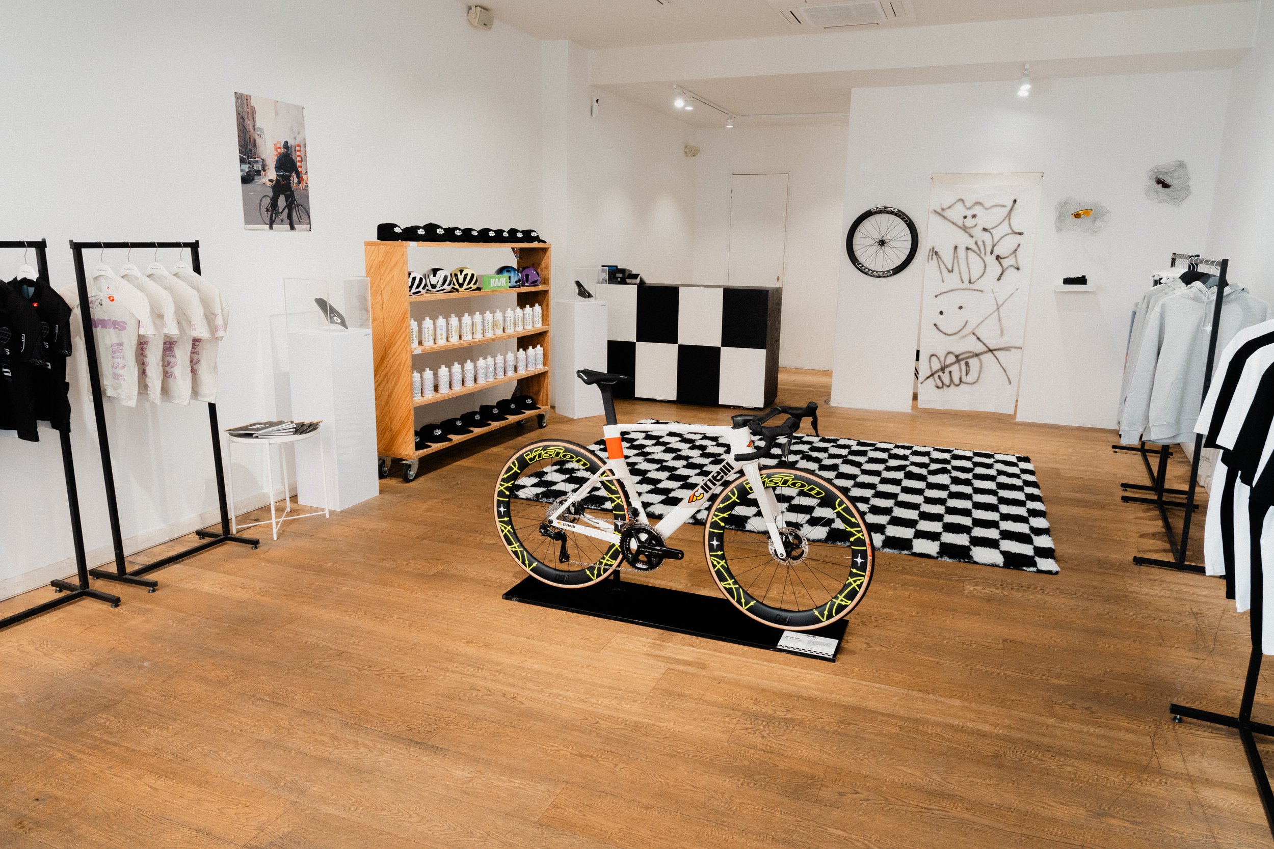 MILLIONDREAMS-SHOP-03.jpg